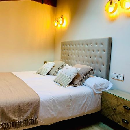 Apartamentos En El Valle Del Jerte Flores Para Angela Кабесуела-дель-Вальє Екстер'єр фото