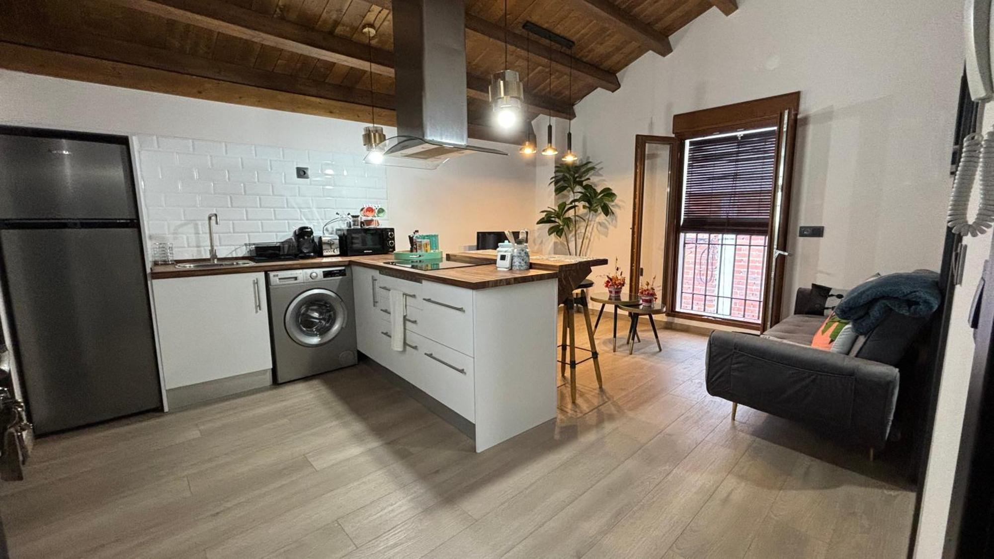 Apartamentos En El Valle Del Jerte Flores Para Angela Кабесуела-дель-Вальє Екстер'єр фото